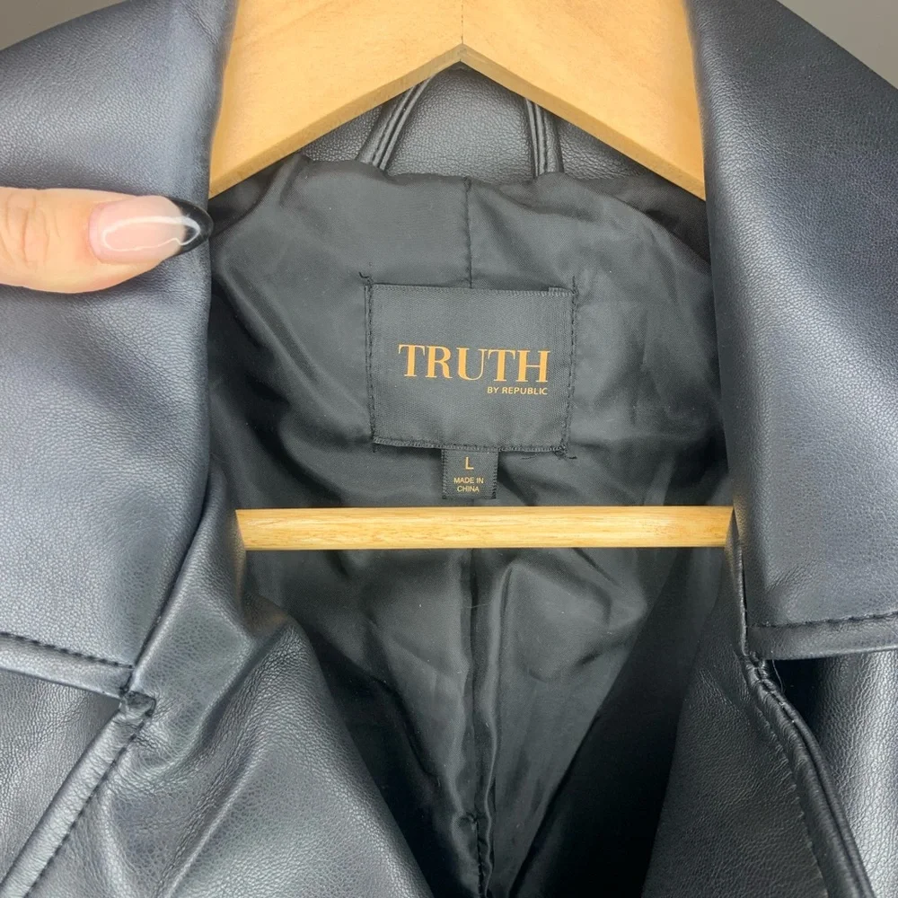 Truth by Republic Moto Jacket - Picture 3 of 5